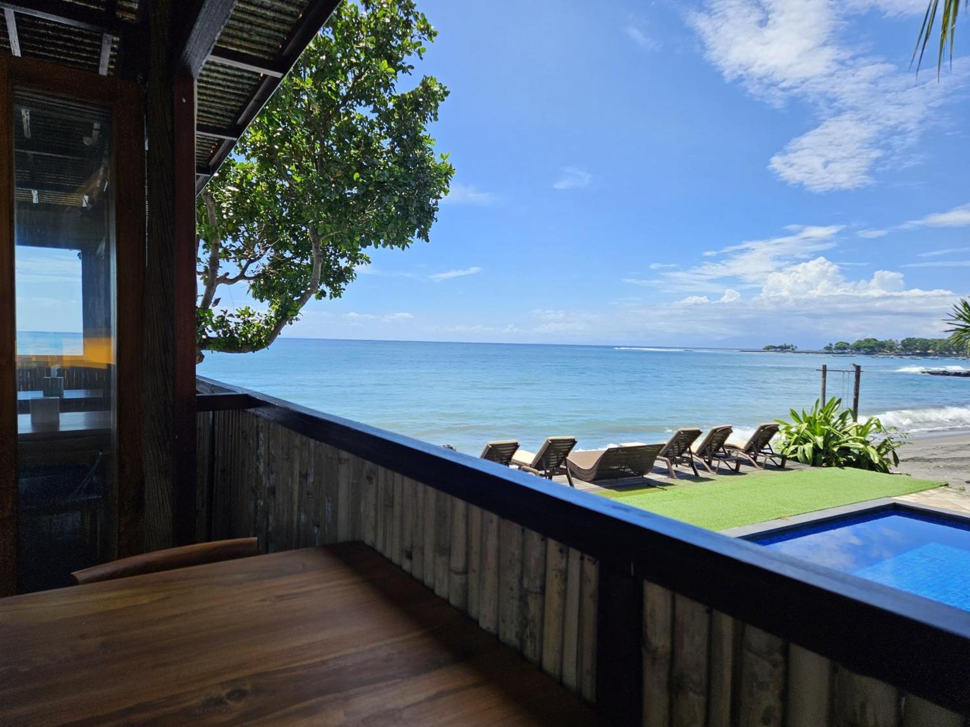 Sunsethouse Lombok Hotel Mangsit Exterior photo