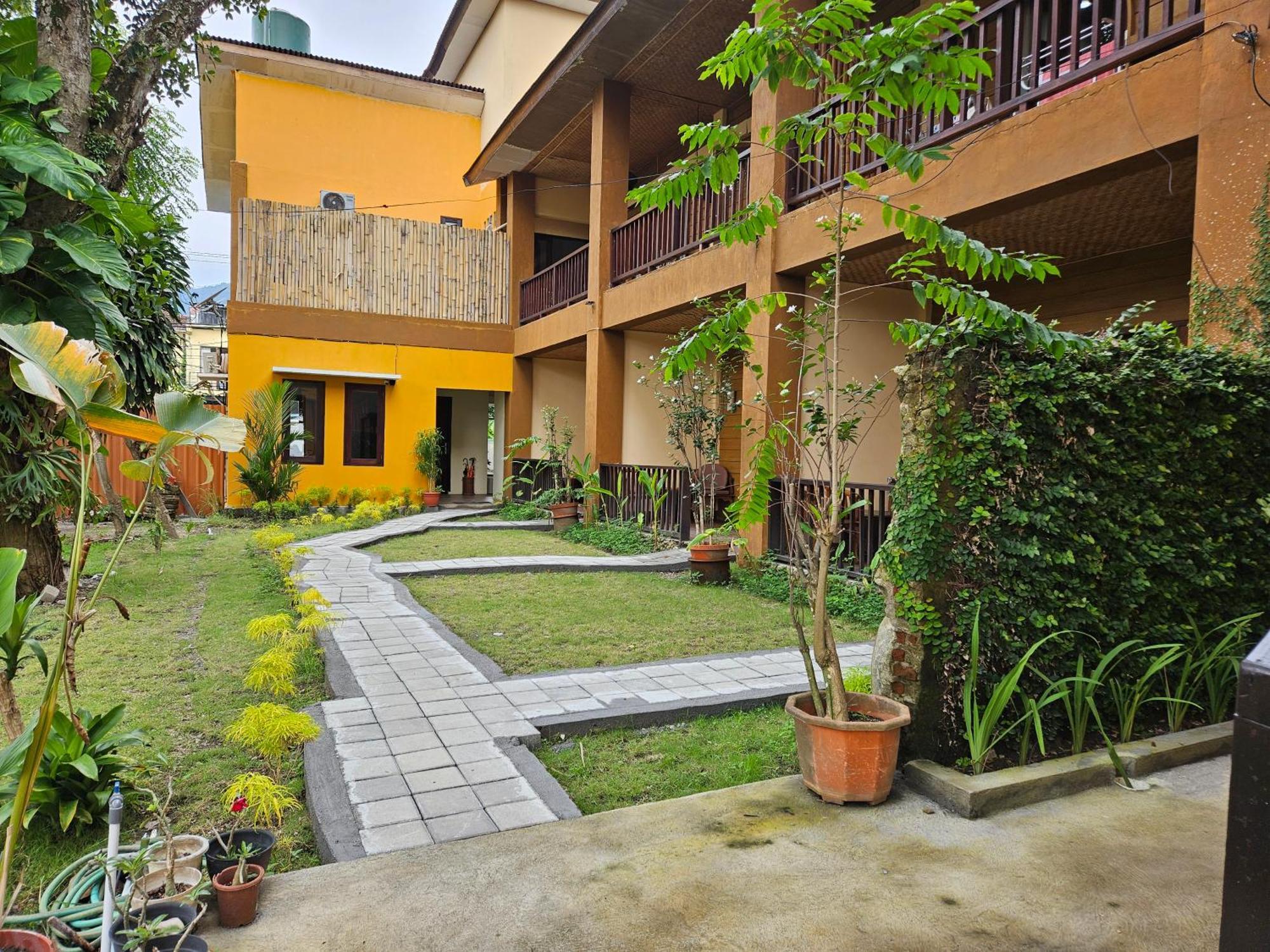 Sunsethouse Lombok Hotel Mangsit Exterior photo
