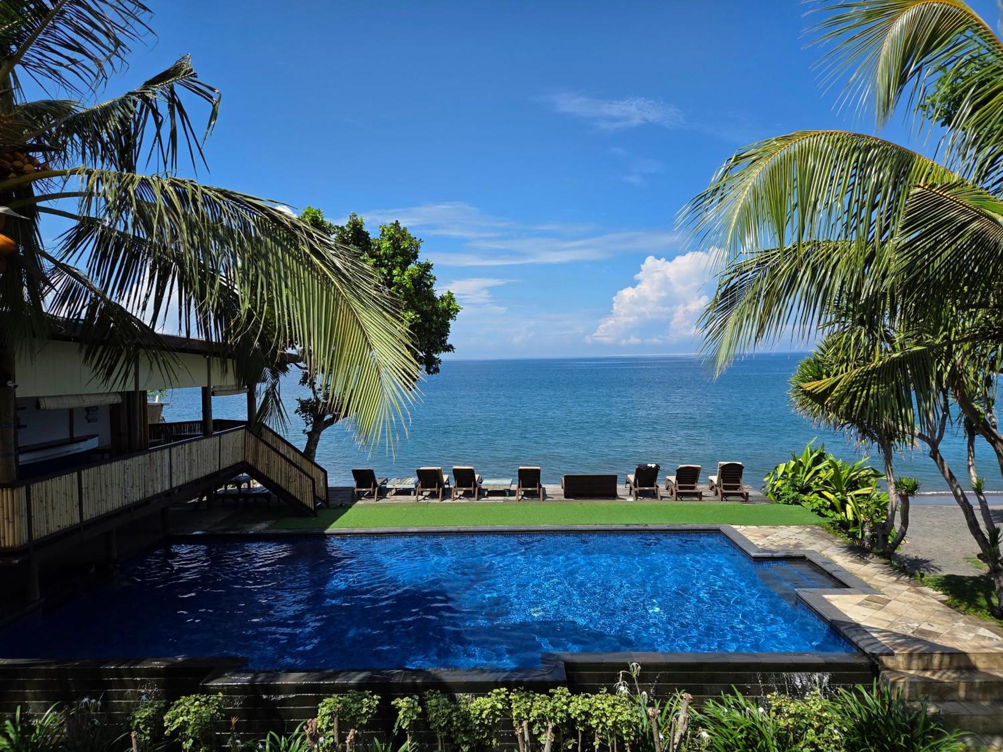 Sunsethouse Lombok Hotel Mangsit Exterior photo